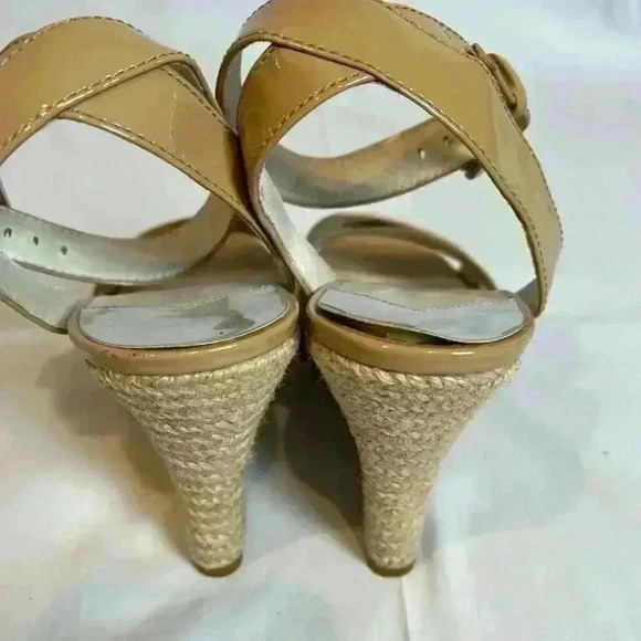Michael Kors Women's Tan Espadrille Wedge Platform Sandals Size 8M - Picture 6 of 11